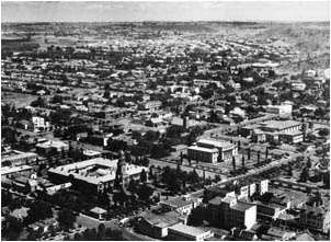 Ref No: OFS004 Titel: Bloemfontein - Late 1940's width=230